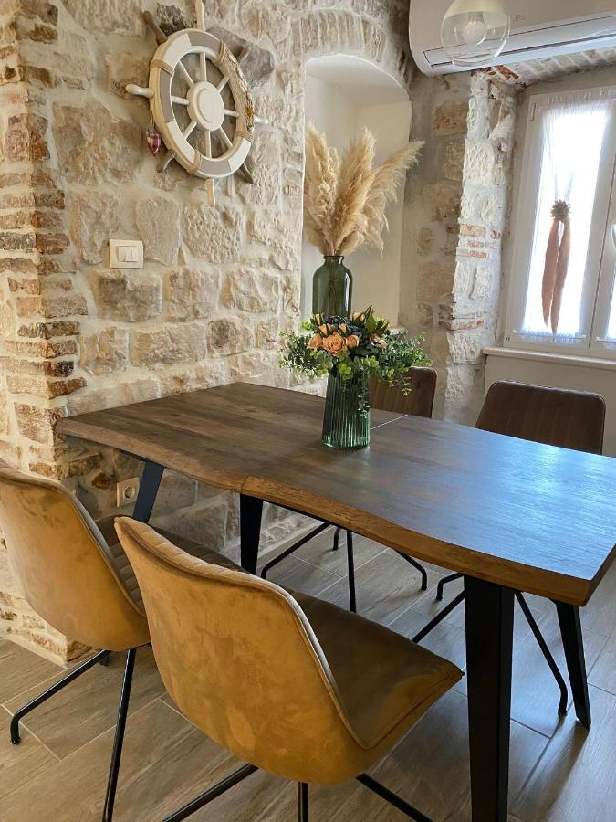**Stone House ** Trogir Center ** Old Town Lejlighed Eksteriør billede
