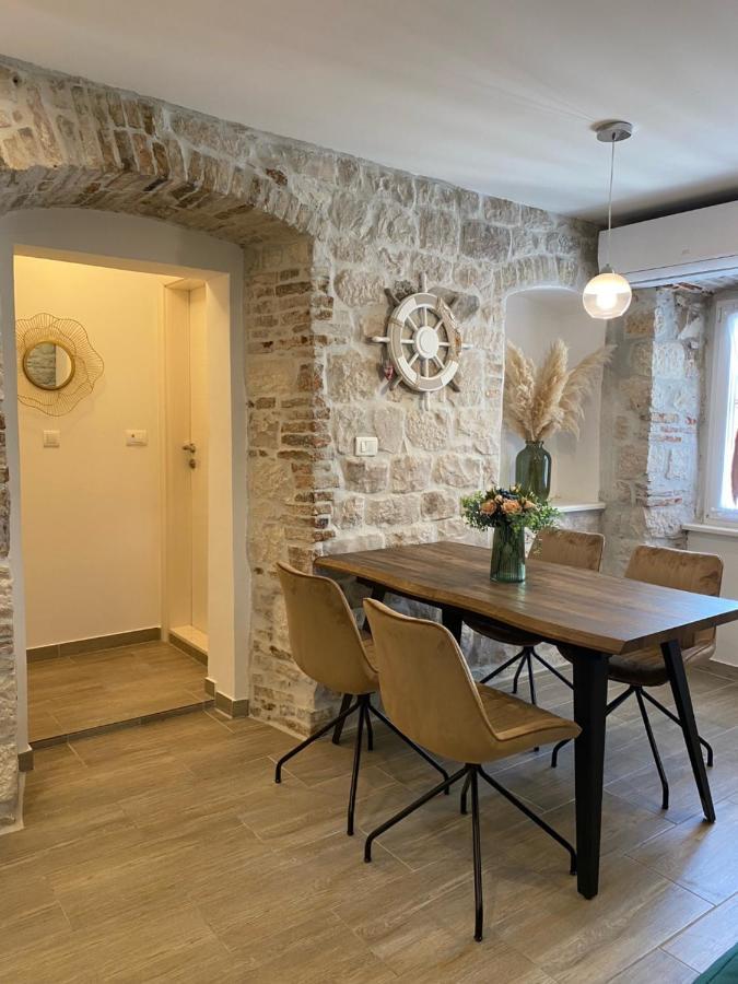 **Stone House ** Trogir Center ** Old Town Lejlighed Eksteriør billede